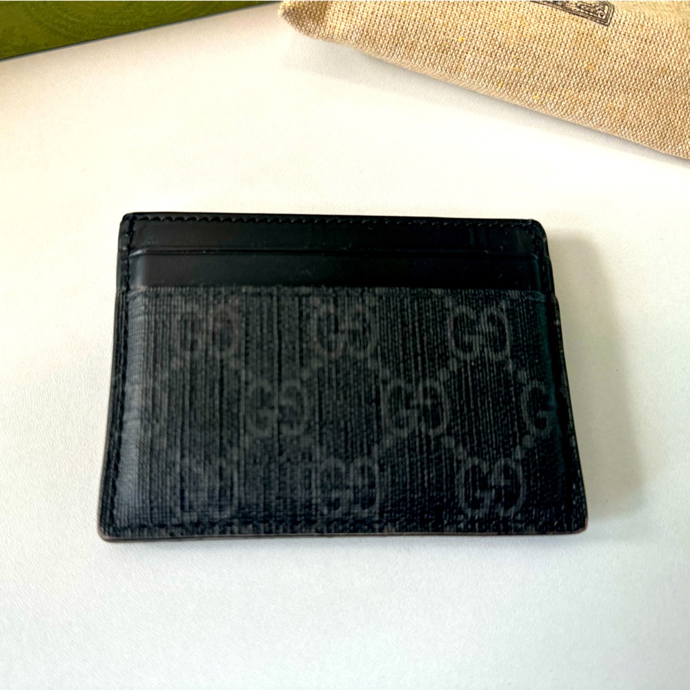 GUCCI CARD HOLDER - Picture 2 of 4